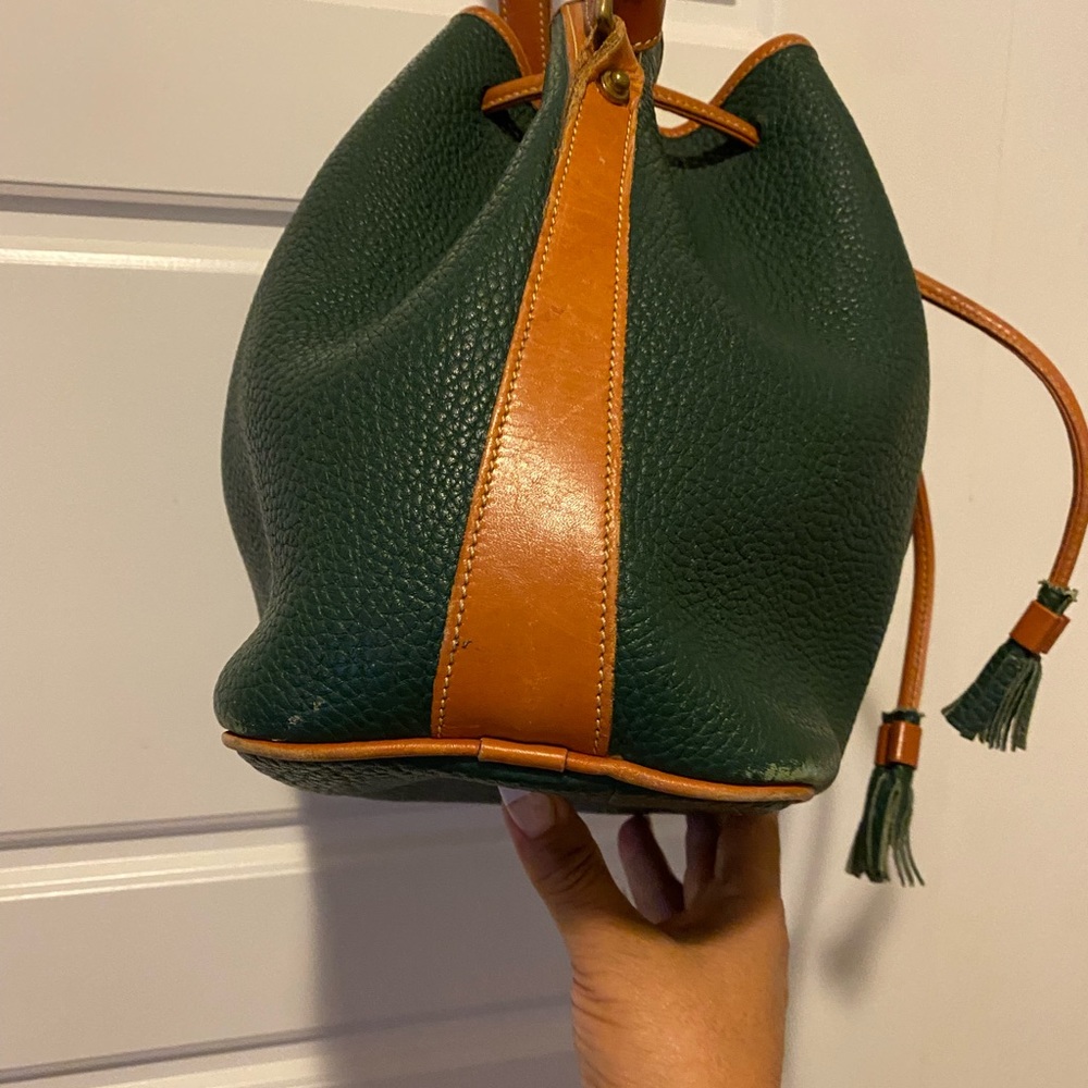 Dooney & Bourke Green and Tan Shoulder Bag - Picture 4 of 7